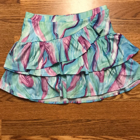 Justice color swirl ruffle skirt- built in shorts - Picture 1 of 4